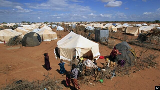Hali mbaya kwa wakimbizi katika kambi ya IFO 1 huko Dadaab, karibu na mpaka wa  Kenya na Somalia.