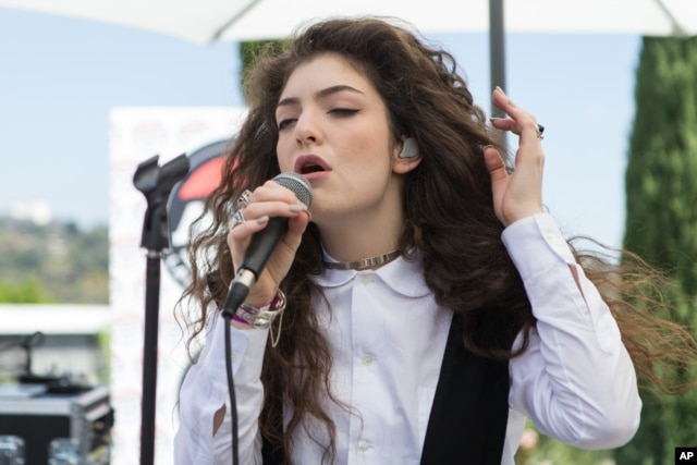 Alt 98.7 Presents Lorde in an Exclusive Live Performance.