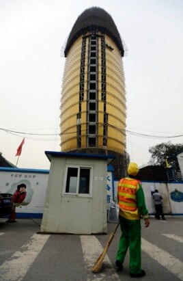 修建中的人民日报新大楼