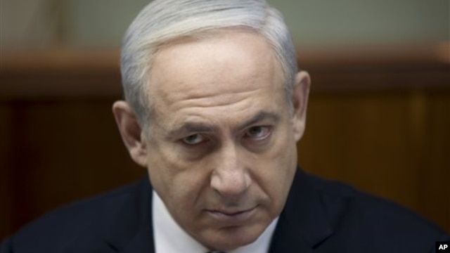 Israeli Prime Minister Benjamin Netanyahu heads the weekly cabinet meeting, Jerusalem, Feb. 10, 2013.