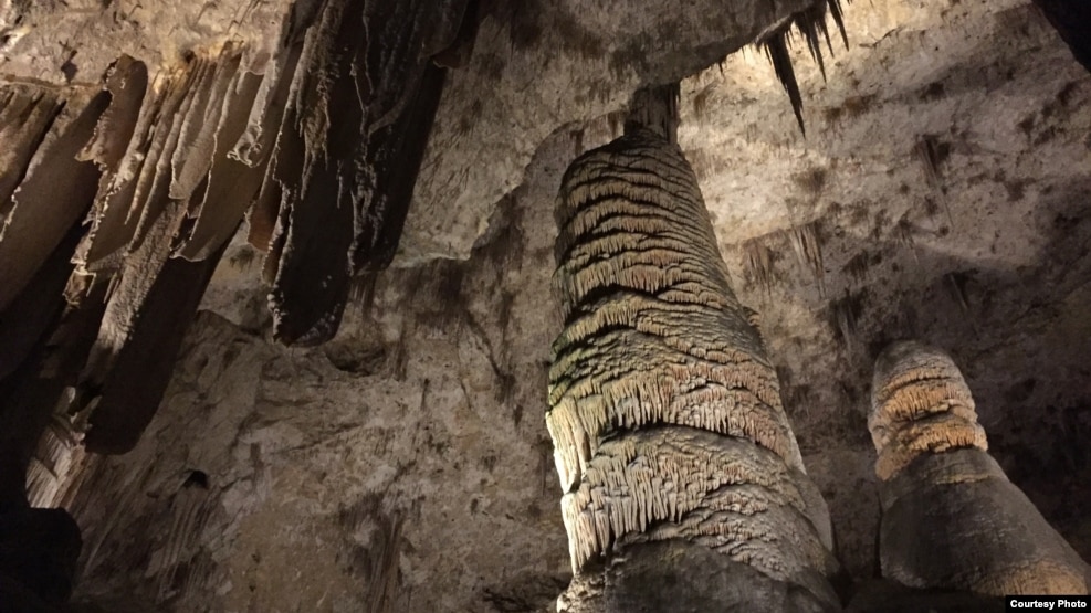 Hang động Carlsbad Caverns (ảnh Bùi Văn Phú)