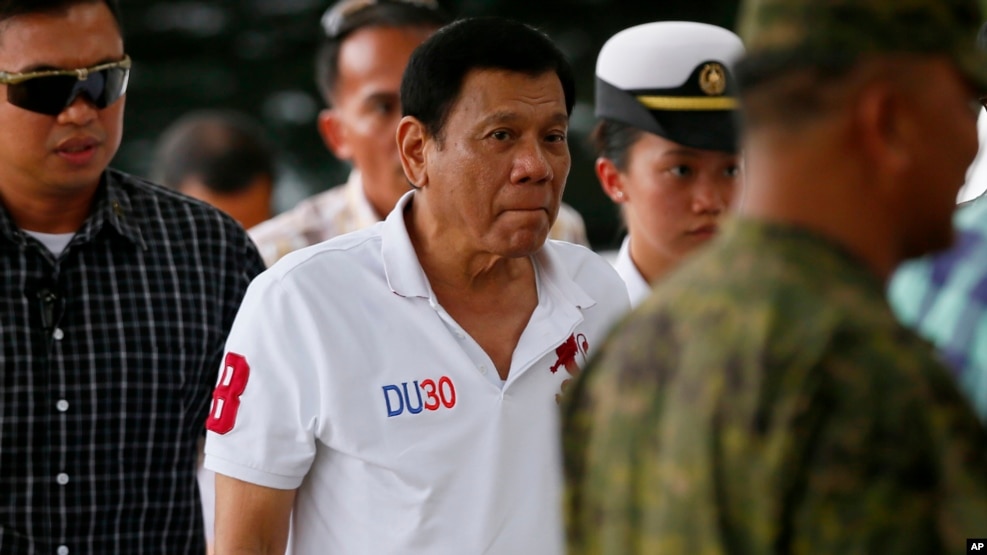 Philippine President Rodrigo Duterte visits Philippine Army Scout Rangers at their headquarters at Camp Tecson in San Miguel township, north of Manila, Philippines, Sept. 15, 2016. 