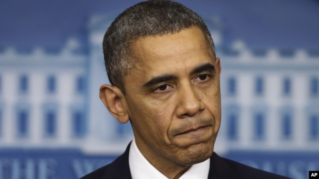 El presidente Obama dijo que espera a los congresistas después de Navidad para aprobar la Ley.