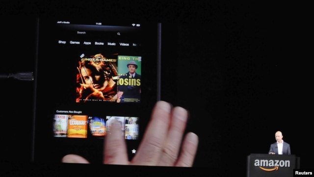 Amazon había dicho inicialmente que no prescindiría de la publicidad, ya que esto le permitiría reducir el costo de sus dispositivos.
