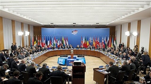 NATO Foreign Ministers participate in a working lunch meeting on Libya as part of the NATO Foreign Minister meetings at the Ministry of Foreign Affairs in Berlin, Germany, April 14, 2011