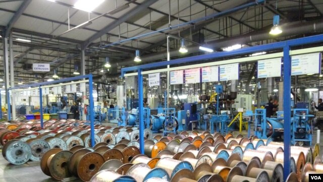 The Coficab factory in Tunisia (Henry Ridgwell/VOA)
