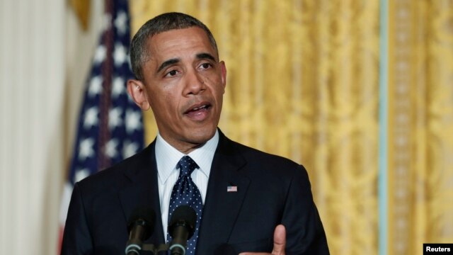 Tổng thống Hoa Kỳ Barack Obama loan báo ông đã chấp nhận đơn xin từ chức của Quyền Giám đốc cơ quan thuế vụ IRS. (REUTERS/Kevin Lamarque)