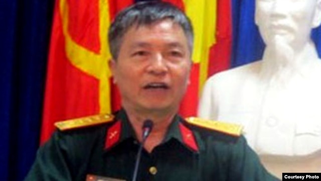 Phó Giáo sư Đại tá Trần Đăng Thanh.