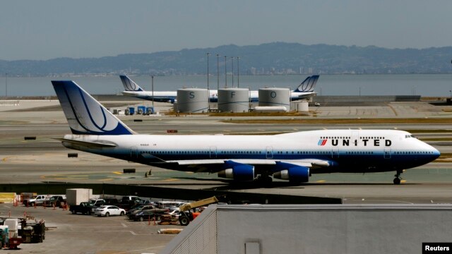 Hãng United Airlines thông báo những hành khách may mắn có quyền lên máy bay bằng vé miễn phí đã có