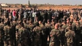 US Advocates Political Solution in Mali, Backs French Military Strikes