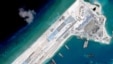 Hình ảnh vệ tinh chụp hồi tháng Sáu cho thấy Trung Quốc gần hoàn tất đường băng dài 3.000 mét trên bãi đá Chữ Thập.