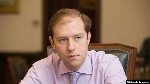 Денис Мантуров