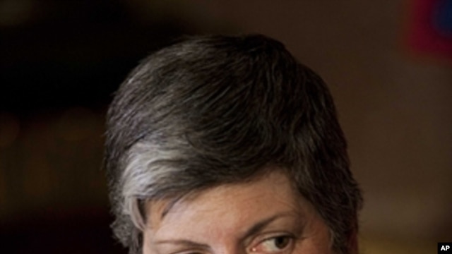 US Secretary of Homeland Security Janet Napolitano attends a press conference in Mexico City, 27 February 2012.