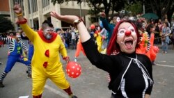 American Cafe Creepy Clowns