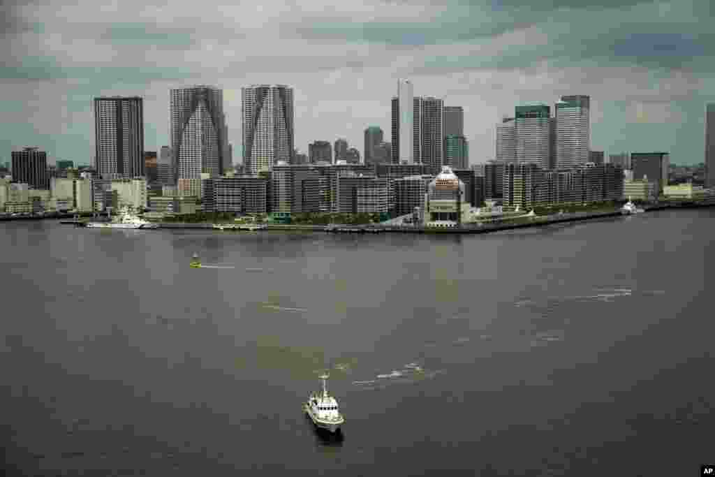 نمایی از دهکده المپیک تابستانی و پارالمپیک ۲۰۲۰ در کنار خلیج توکیو، ژاپن