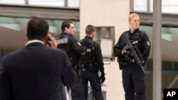 Des militaires déployés à la Gare du Nord à Paris, 4 avril 2017.