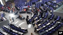 Η Μπούντεσταγκ ενέκρινε ενίσχυση του Ευρωπαϊκού Ταμείου Χρηματοπιστωτικής Σταθερότητας