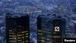 Trụ sở của ngân hàng Deutsche Bank ở Frankfurt, Đức