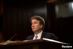 El nominado del presidente Trump para la Corte Suprema de EE.UU., Brett Kavanaugh, testifica durante el tercer día de audiencias de confiramción en la Comisión Judicial del Senado el jueves, 6 de septiembre de 2018.