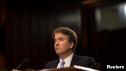 Juez Brett Kavanaugh, nominado a la Corte Suprema, testifica en el tercer dia de su audiencia de confirmación en el Comité Judicial del Senado, en el Capitolio en Washington, el 6 de septiembre de 2018.