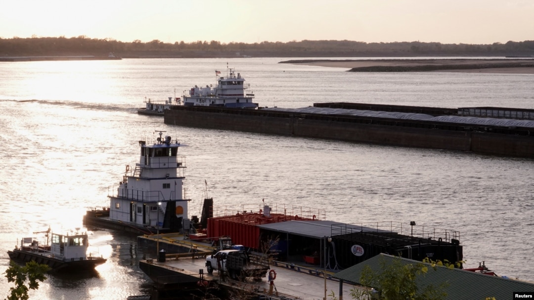 Opinion  Long Stretches of the Mississippi River Have Run Dry