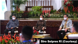 Presiden Joko Widodo dan Menteri Perdagangan M. Luthfi dalam acara Pembukaan Rapat Kerja Nasional Kemendag di Istana Negara, Kamis (4/3). (Foto: Courtesy/Biro Setpres)