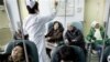 中国歧视艾滋病患 医院拒绝手术治疗
