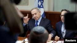 Премьер-министр Израиля Биньямин Нетаньяху (в центре). Иерусалим. 25 декабря 2016 г.