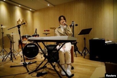 K-Pop Stardom Lures Japanese Youth to Korea Despite Diplomatic Chill
