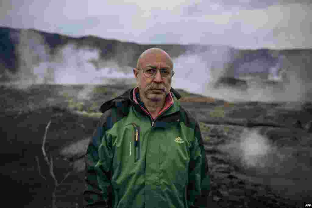 Dario Tedesco, volcanologiste ya ekolo Italie azali kosala mpo na MONUSCO mosala ya kotala volcan Nyiragongo, pene na Goma, Nord-Kivu, 30 mai 2021.