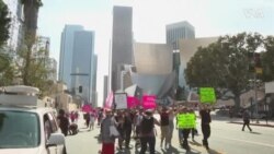 洛杉矶法官终止流行歌手布兰妮父亲监护权