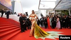 Actress Aishwarya Rai Bachchan poses during Red Carpet arrivals in Cannes, France, May 19, 2019.