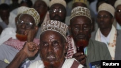 Delegates attend the Somalia National Constituent Assembly, Mogadishu, July 25, 2012.