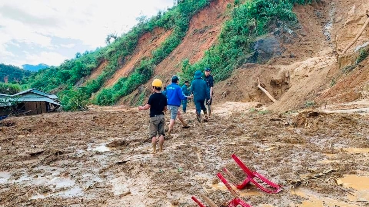 Rescuers in Vietnam Search for Dozens Missing after Deadly Landslides