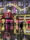 Why New York’s biggest retailers stick to century-old holiday marketing gimmick 