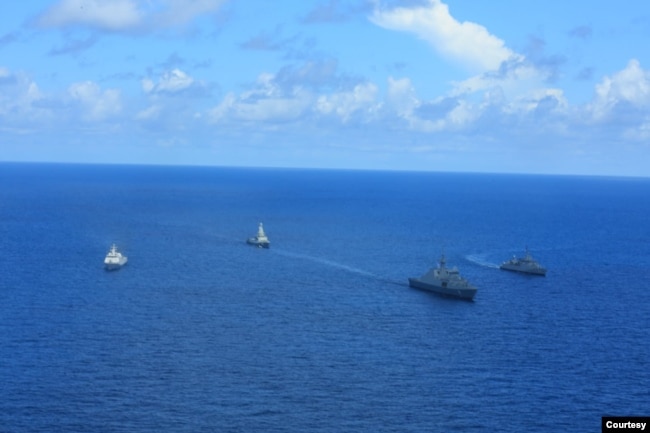 TNI AL dan Angkatan Laut Singapura RSN dalam latihan perang di Laut Natuna, 13-20 September 2021. (Courtesy: Dinas Penerangan TNI AL)