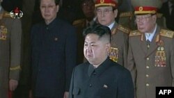 Kim Jong Un: komandant suprem i Koresë së Veriut