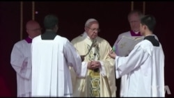 Le pape François célèbre la messe de Pâques a Vatican (vidéo)