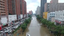 雨如决河倾 郑州陷危机