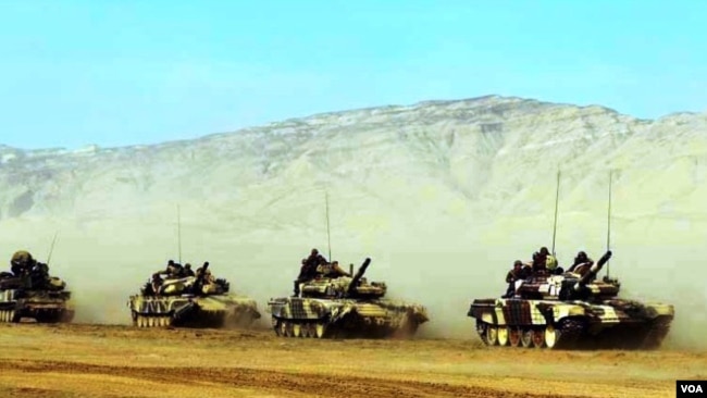 აზერბაიჯანული ტანკები T-90C