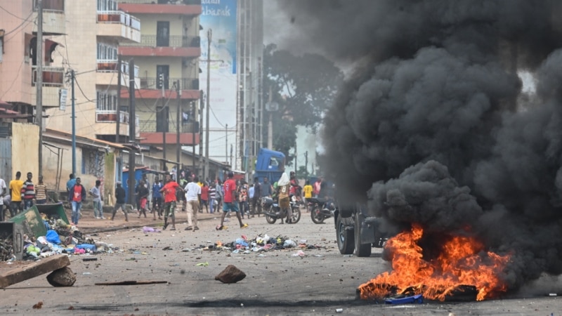 Heurts à Conakry un an après le coup d'Etat