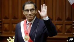 El nuevo presidente del Perú, Martín Vizcarra, el día de su juramentación en el Congreso Nacional. Marzo 23, 2018. 