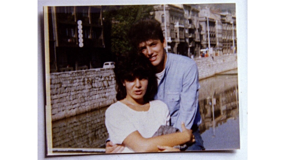 Admira Ismić i Boško Brčkić neposredno nakon završetka srednje škole 1985. Godine, Sarajevo.
