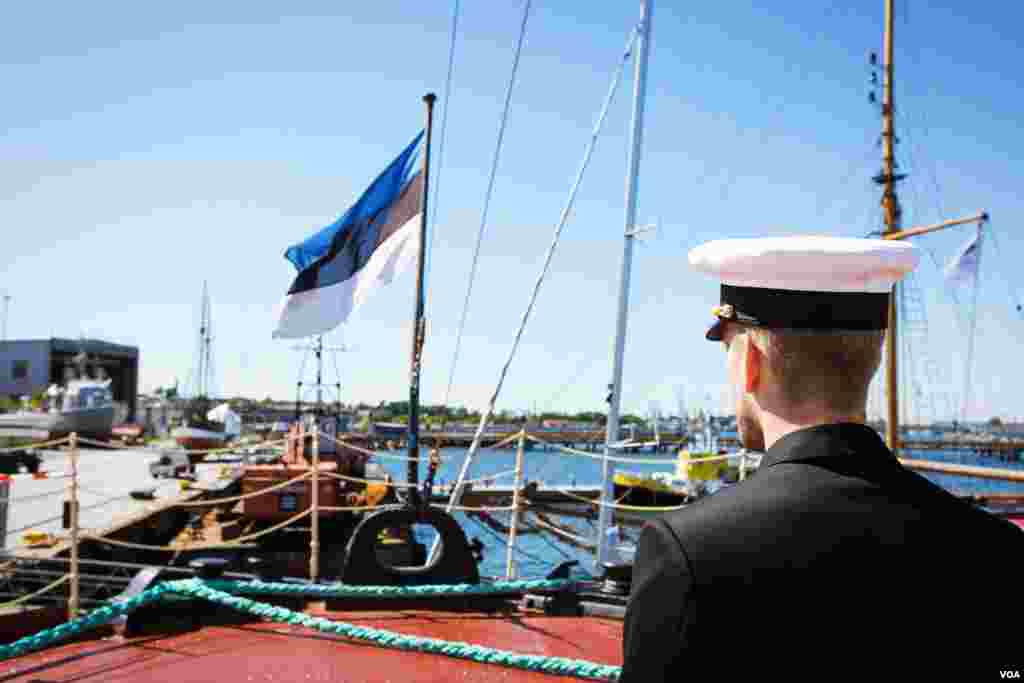 At the Maritime Museum, Estonia&rsquo;s flag flies off the bow of the freshly restored icebreaker Suur Tõll. During its century in existence, this German-made boat has passed through the hands of Czars, Soviets, and Estonian nationalists. (Vera Undritz/VOA)