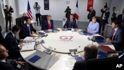 G7 ေခါင္းေဆာင္မ်ား ၂၀၁၉ ခုနစ္ကေတြ႔ဆံုေနၾကစဥ္
