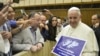 Le pape demande aux prêtres de pardonner l’avortement