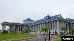 ဘရူးနိုင်း ဥပဒေပြုရေး အဆောက်အအုံ 