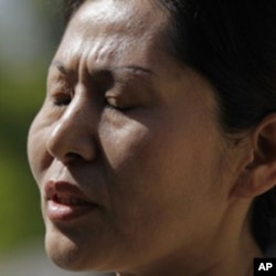 Geng He, wife of Chinese dissident Gao Zhisheng, says she has not spoken to her husband since April, 2010. He disappeared after visiting his in-laws in far western China.