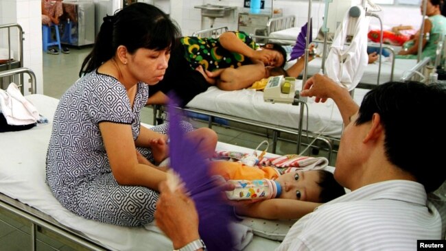 Bệnh nhân sốt xuất huyết ở Việt Nam.