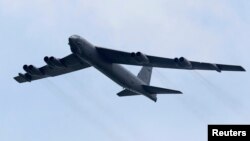 미군의 B-52 전략폭격기.